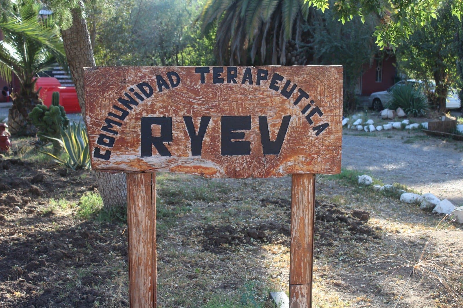 Centro de Rehabilitación RYEV · Tratamiento de Adicciones · Santiago