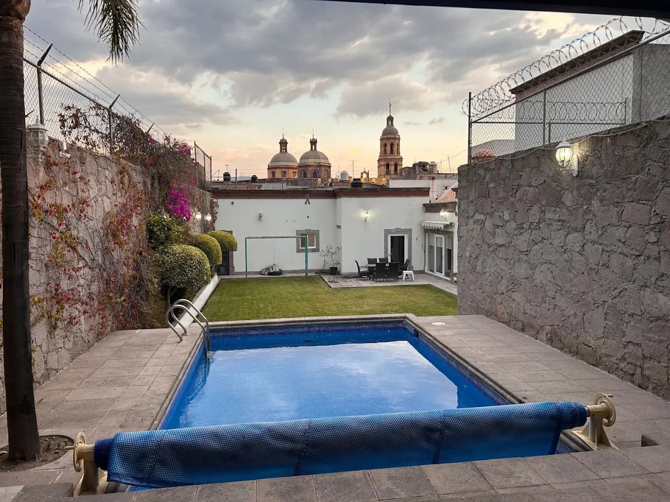Clínica Raíz | Rehabilitación adicciones y patología dual premium Querétaro México