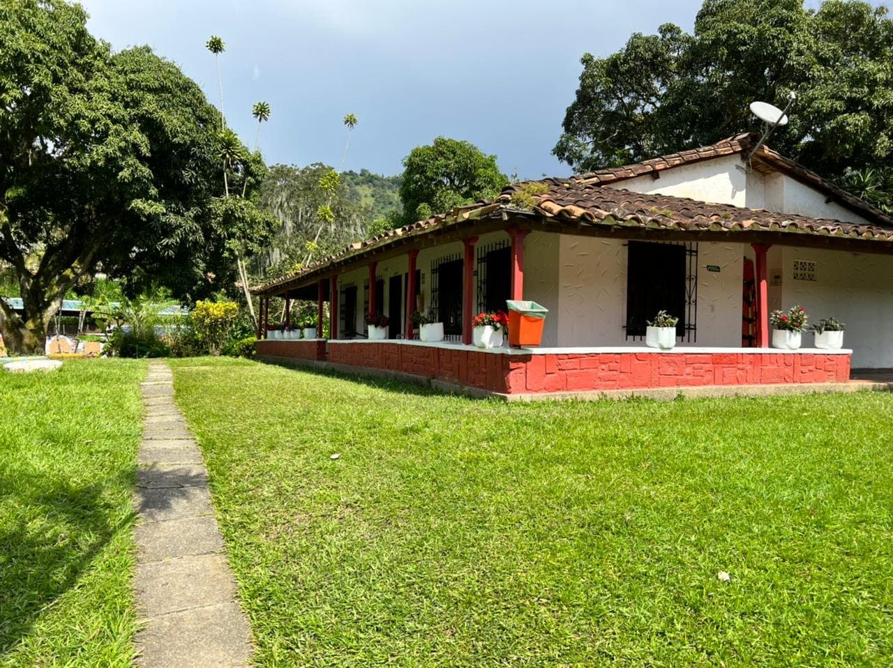 Brújula Salud Mental IPS | Centro rehabilitación adicciones Medellín Colombia foto 3